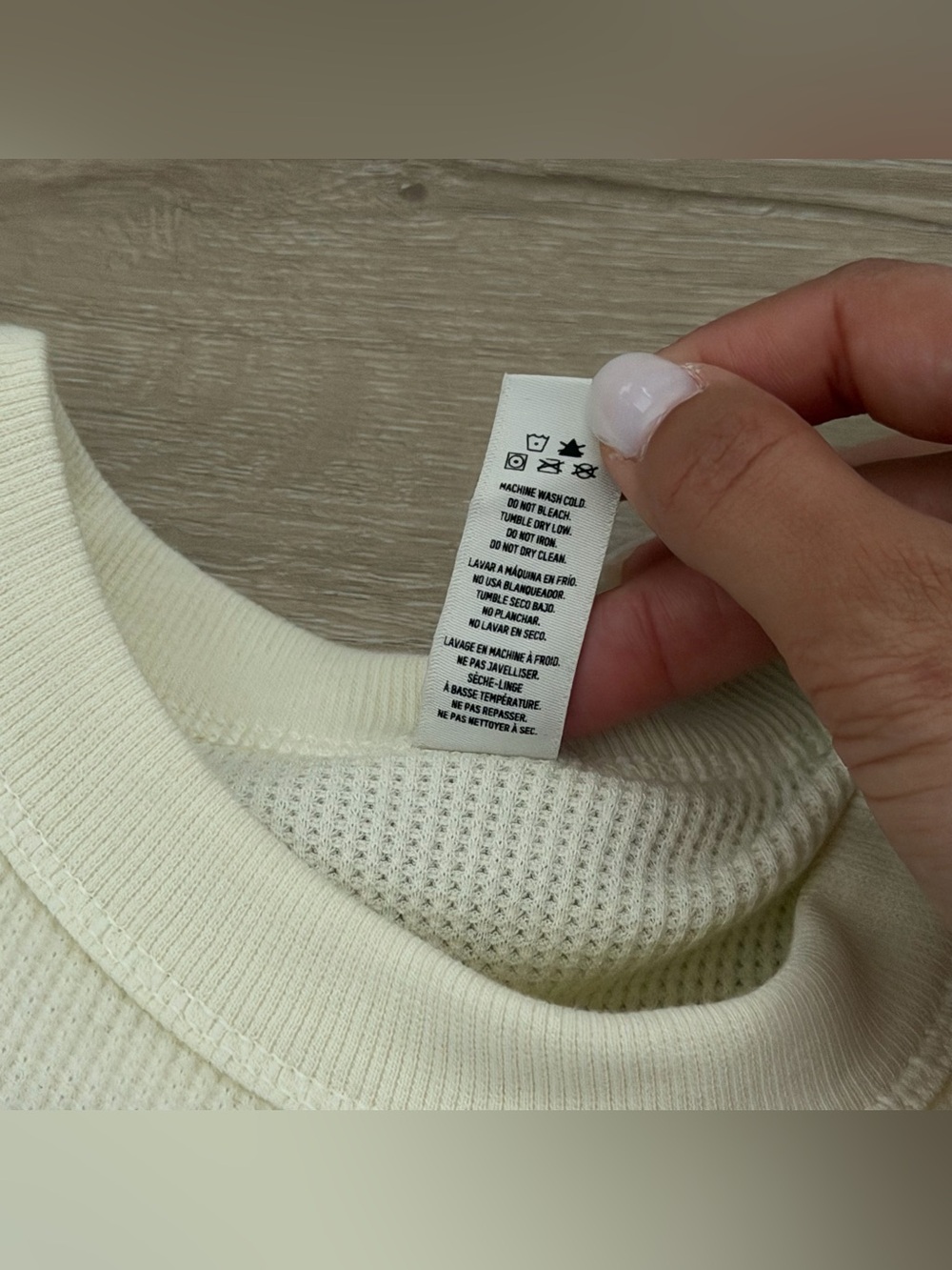 Skims off white waffle ribbed long sleeve shirt - Picture 5 of 6